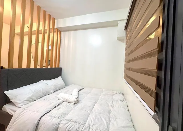 The 4104 Smdc Shore 2 Pasay Moa 1br Pool View