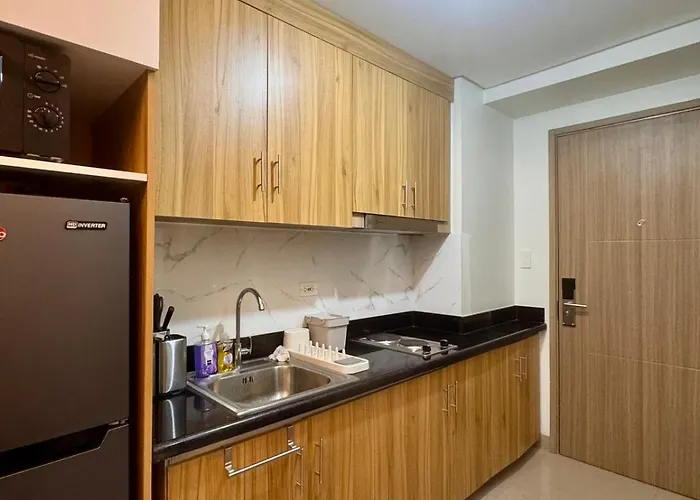 The 4104 Smdc Shore 2 Pasay Moa 1br Pool View Manila